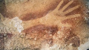 ACHTUNG SPERREFRIST 08.10.14 um 19:00 UHR/ 40 000 Jahre alt: Hhlenkunst auf Sulawesi